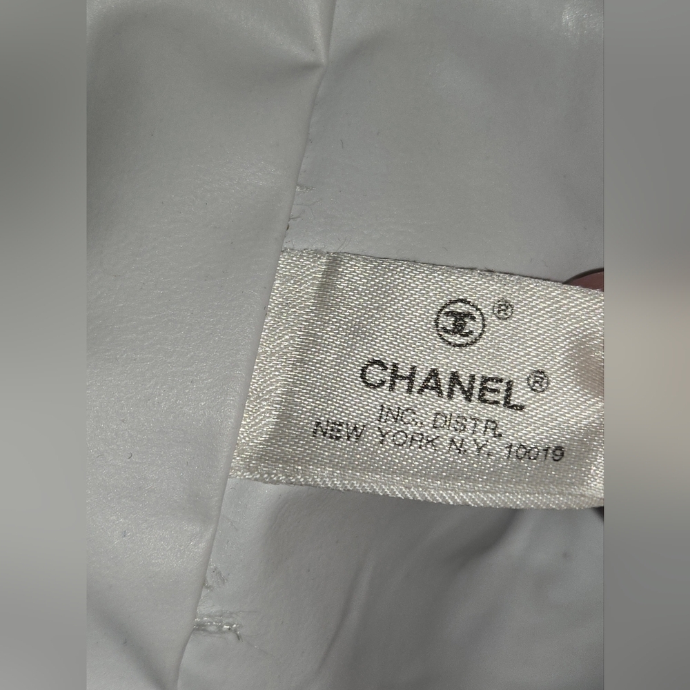 CHANEL Vintage Black Canvas Shoulder/Bucket Bag - Picture 7 of 9